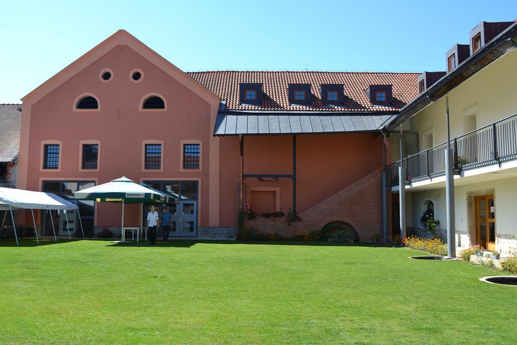 Hotel Anton Telč Eksteriør bilde